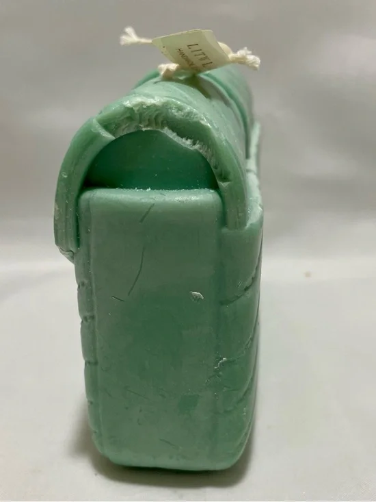 Candle - Fashion Inspired YSL Green Quilted Chevron Clutch with Logo, 2 Wick - Picture 8 of 13